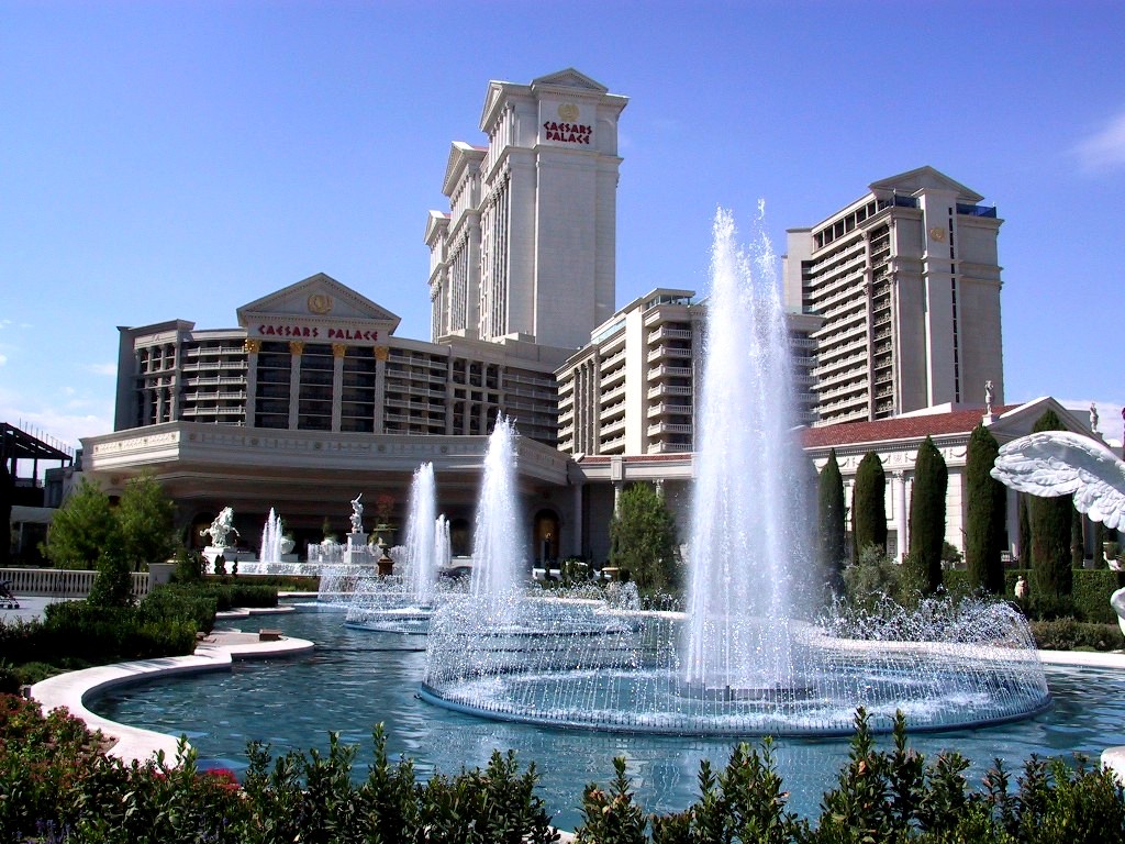 Role-Based Access Control: Elevating Staff and Contractor Management in the Hospitality Industry